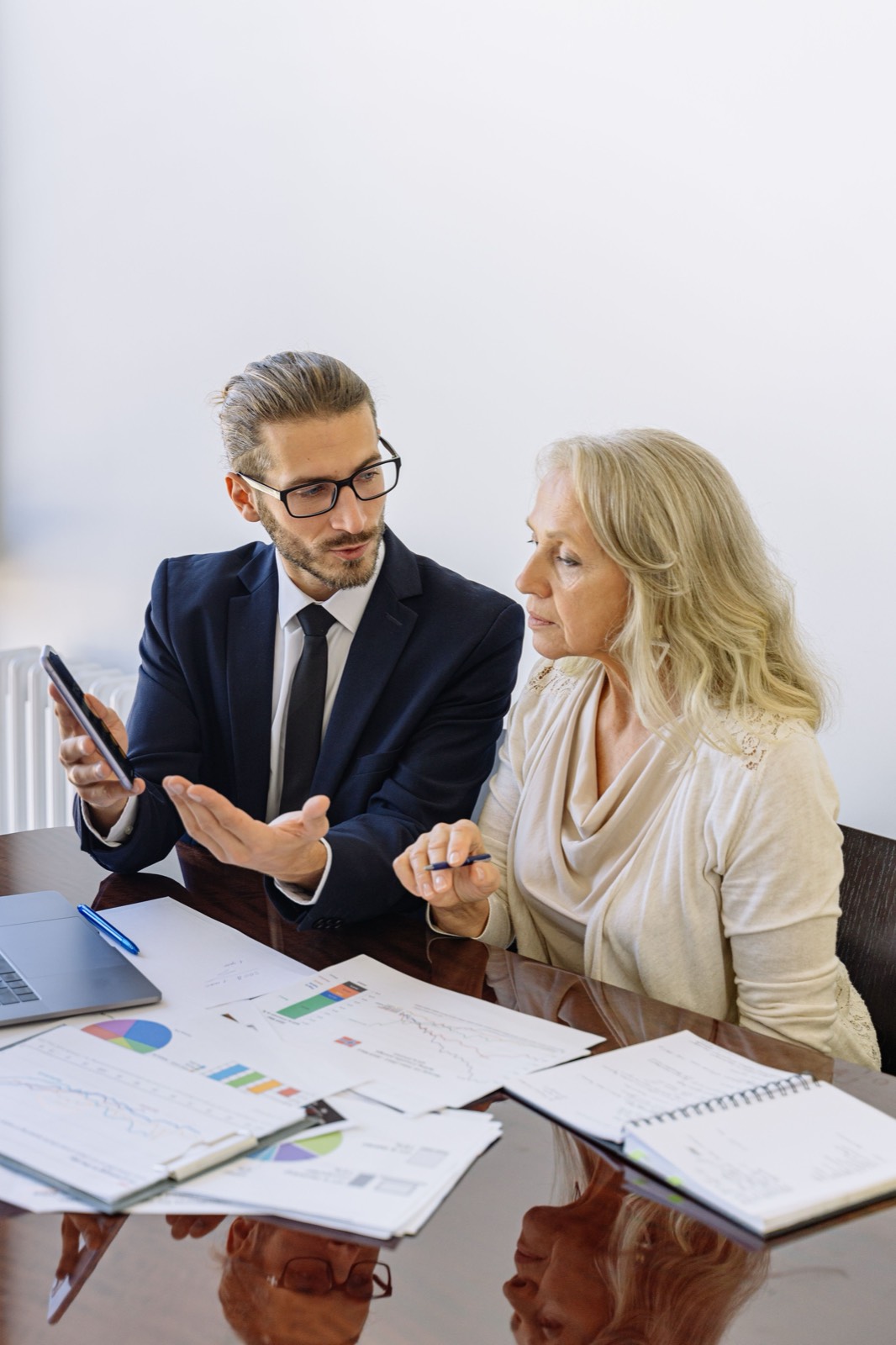 Advisor consulting with a client